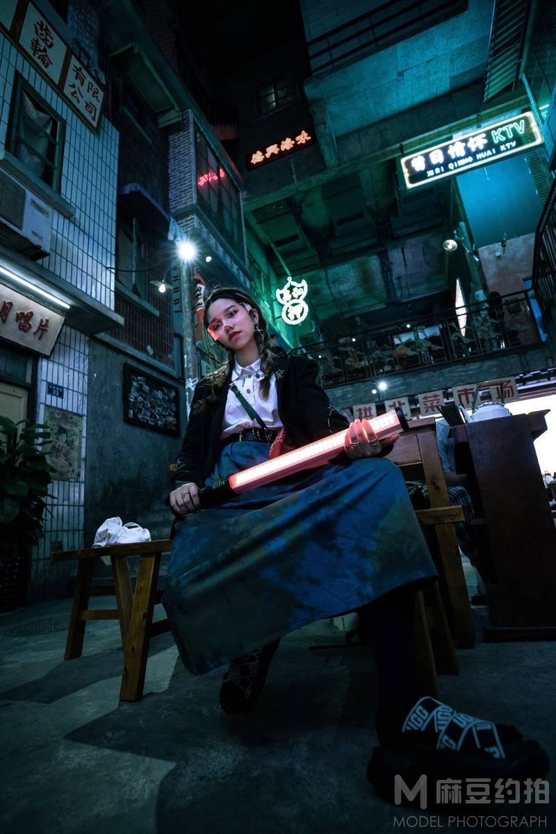 夜景模特