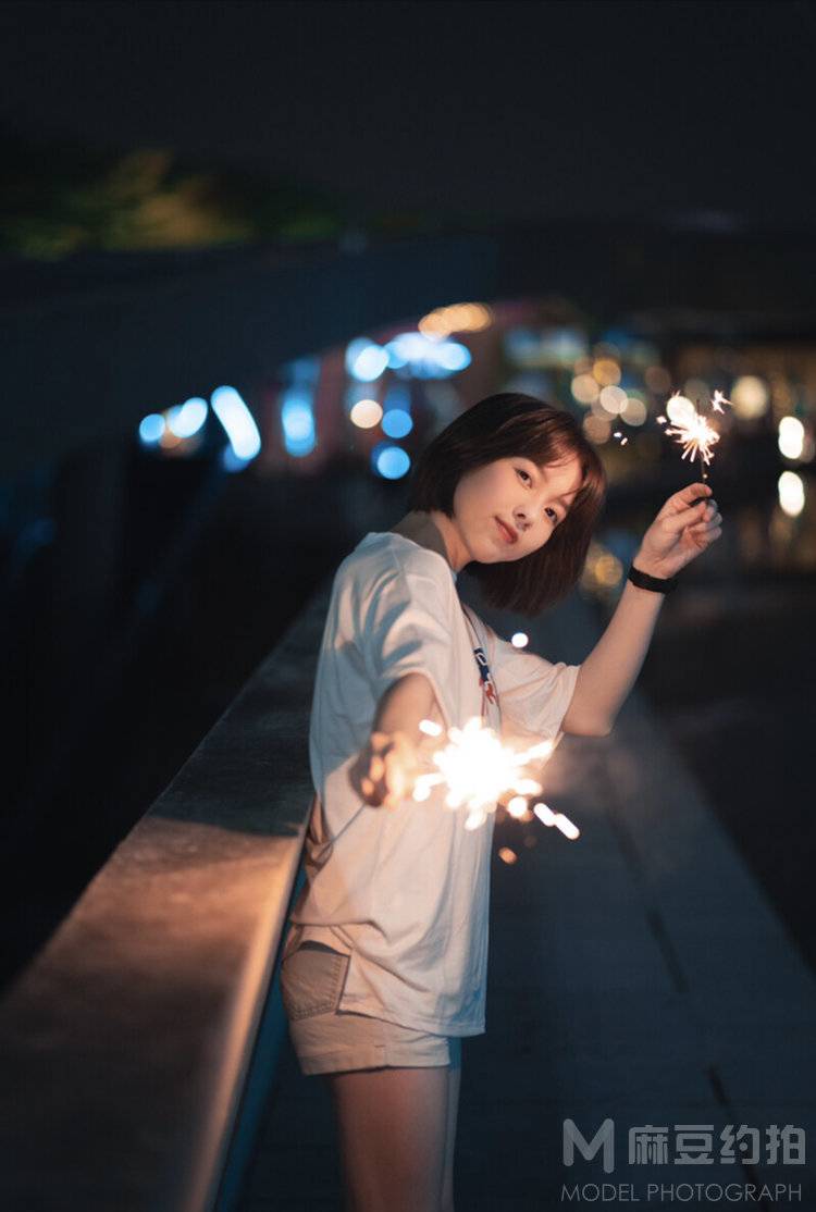 纪实模特