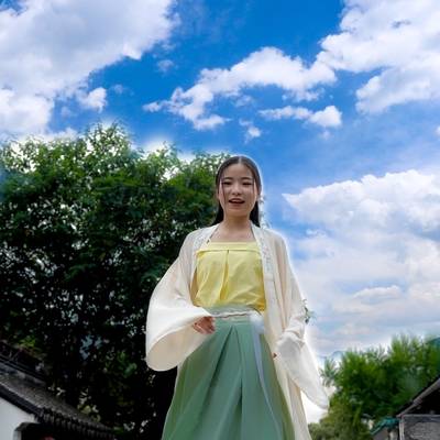 汉服模特
