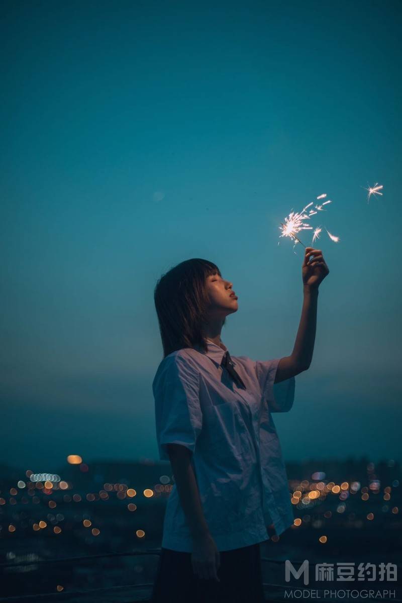 夜景模特