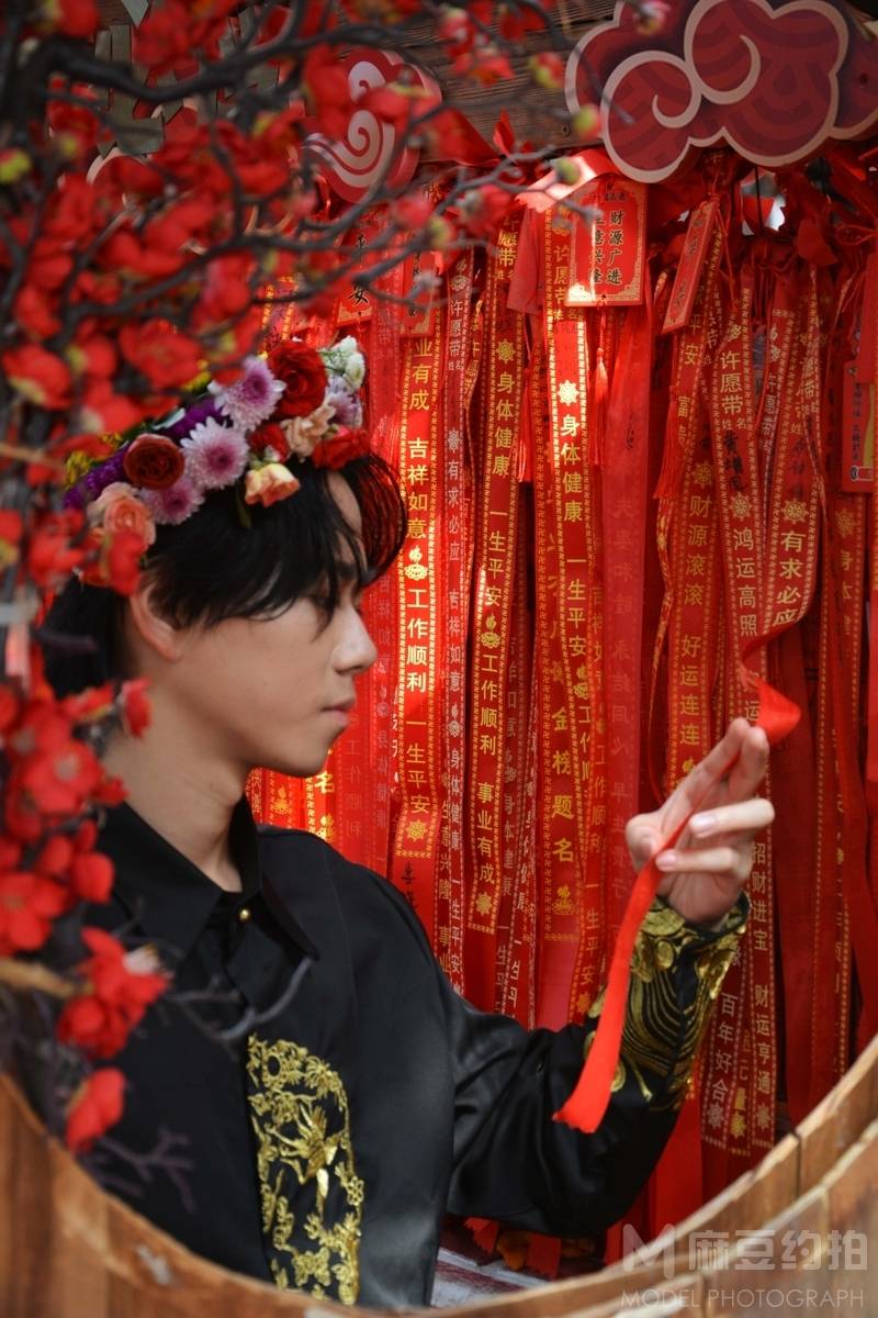 情绪模特
