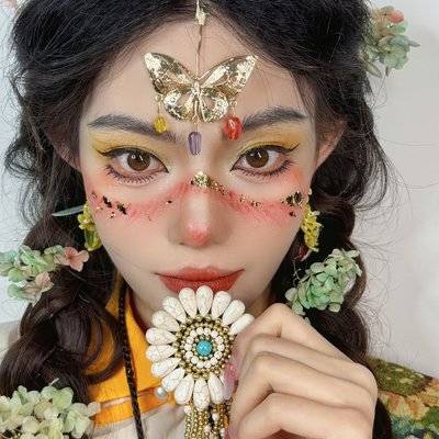 妆容模特