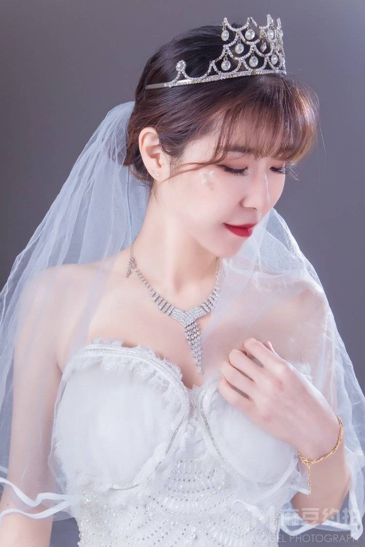婚礼模特