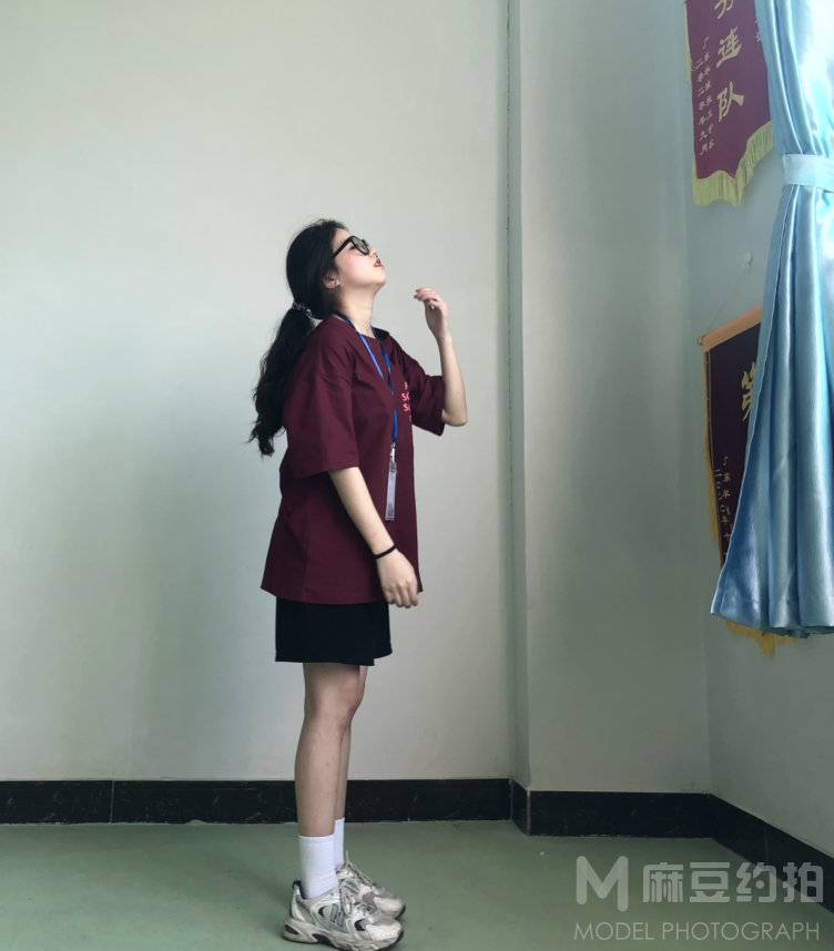 校园模特