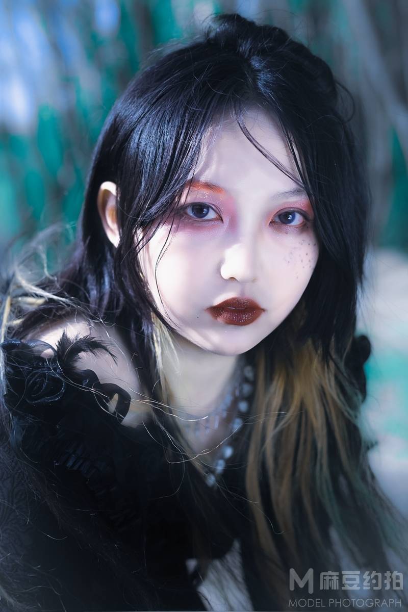 暗黑模特