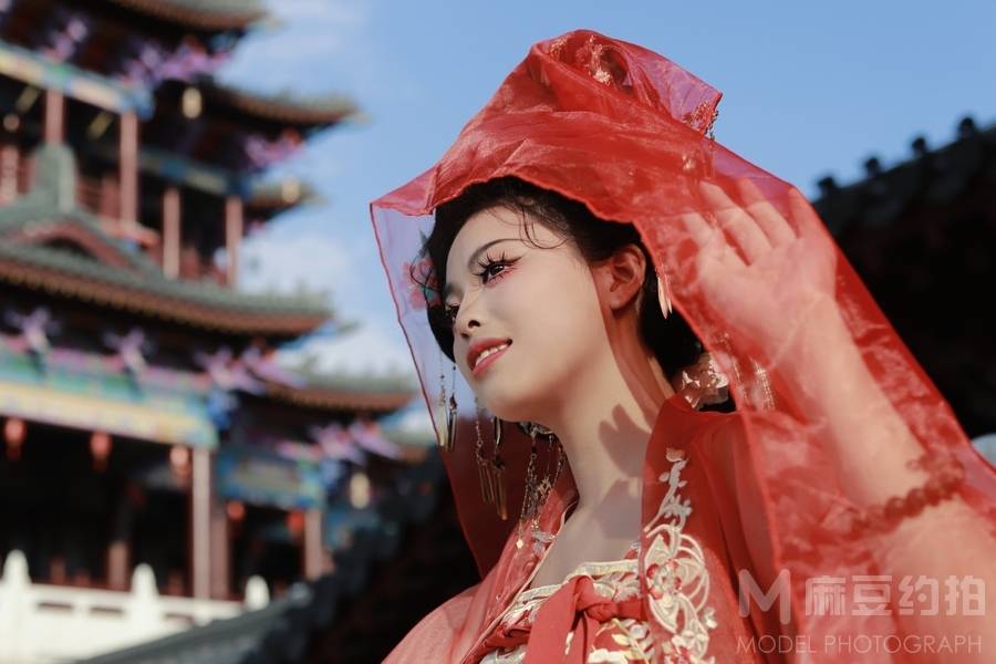 汉服模特