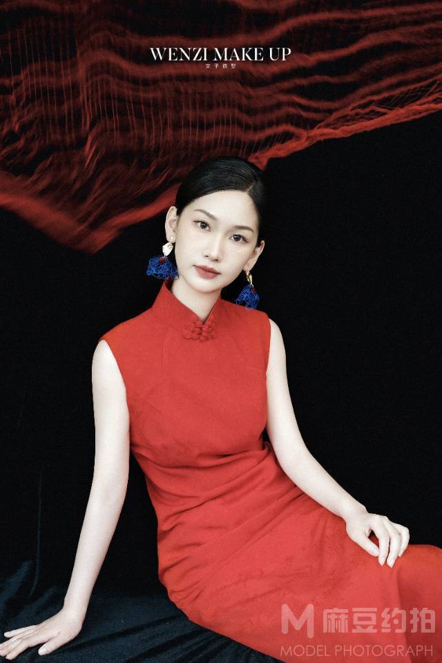 妆容模特