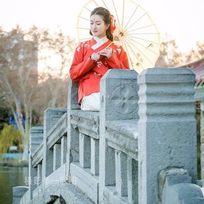 汉服模特