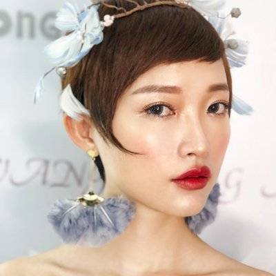妆容模特
