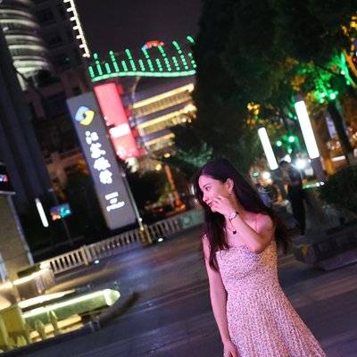 夜景模特