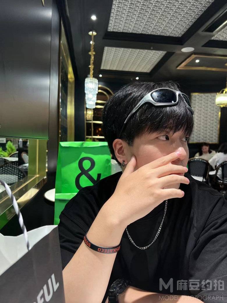 情侣模特