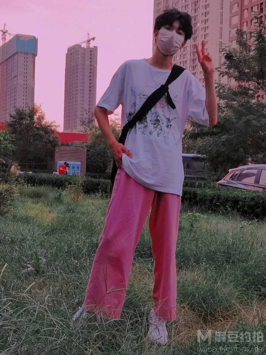 情侣模特