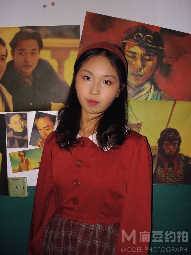 校园模特