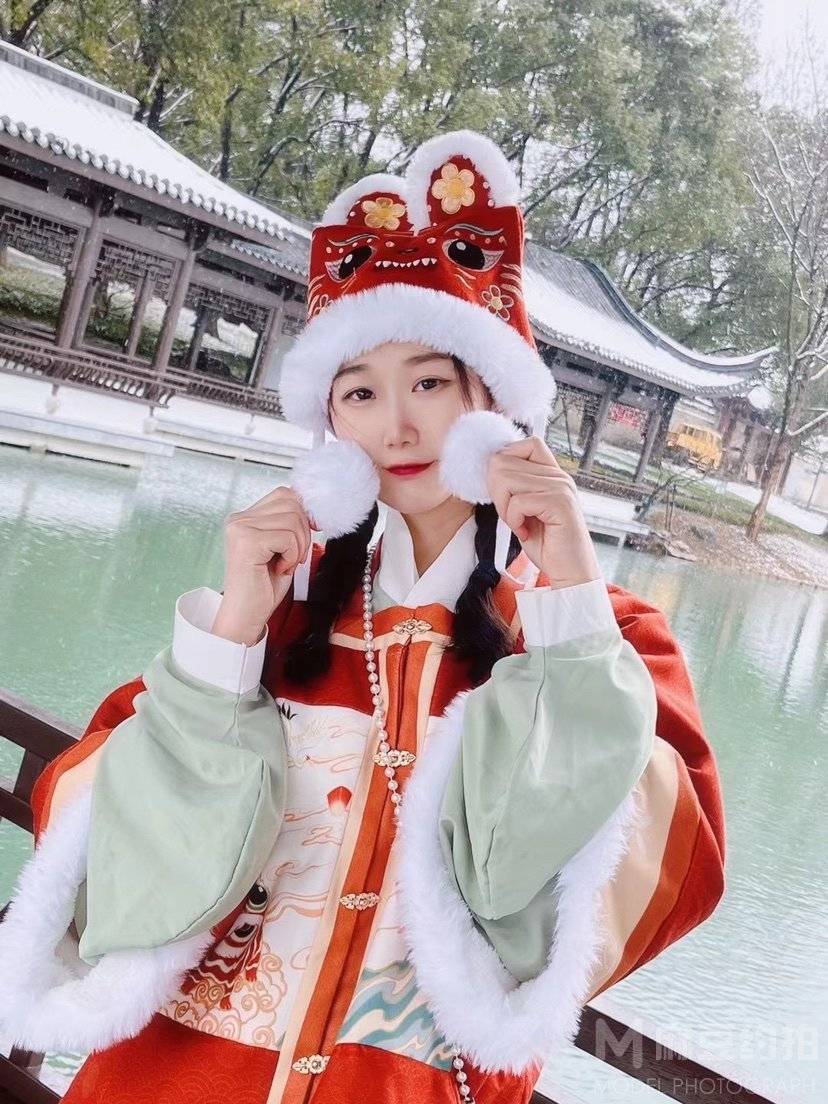 汉服模特