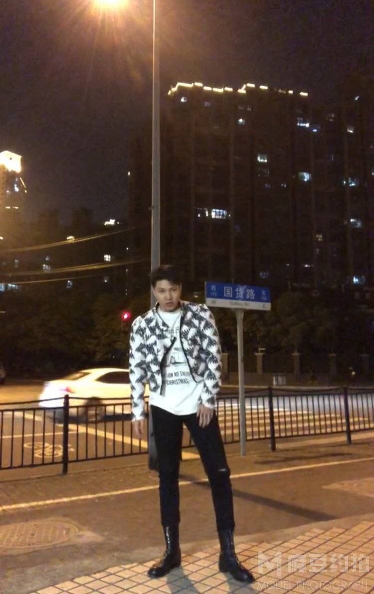 暗黑模特