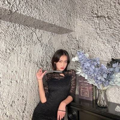 黑白模特