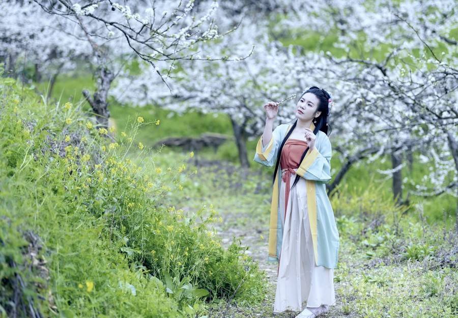 汉服模特