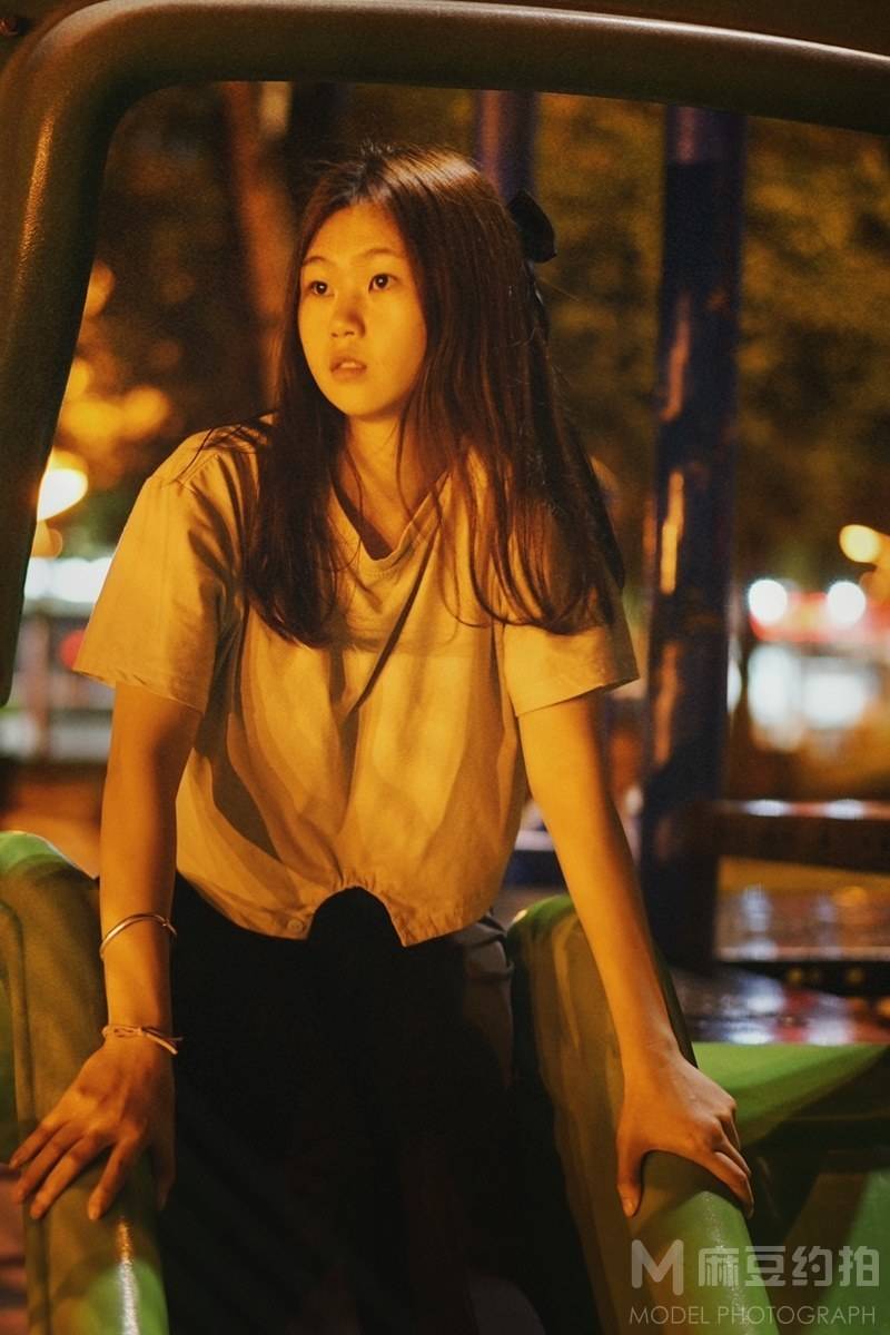 夜景模特