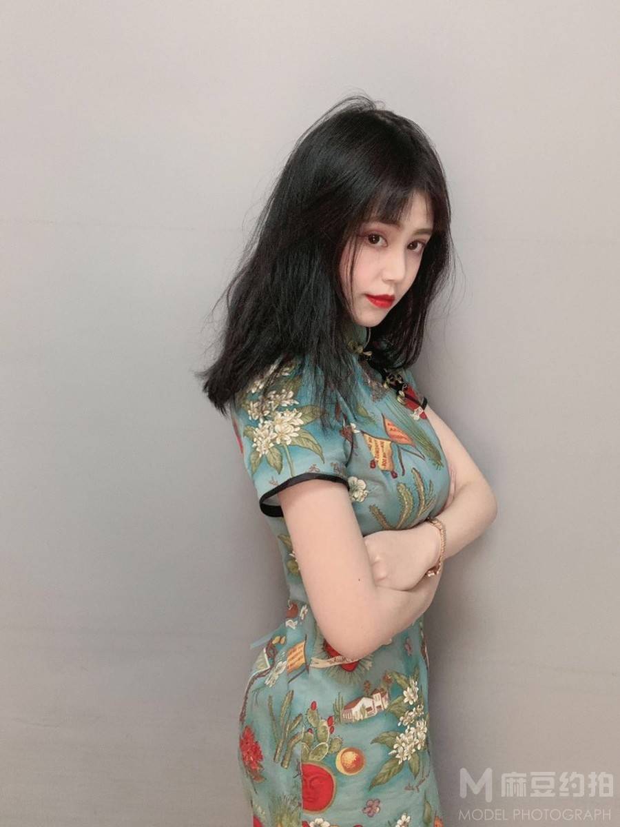 旗袍模特