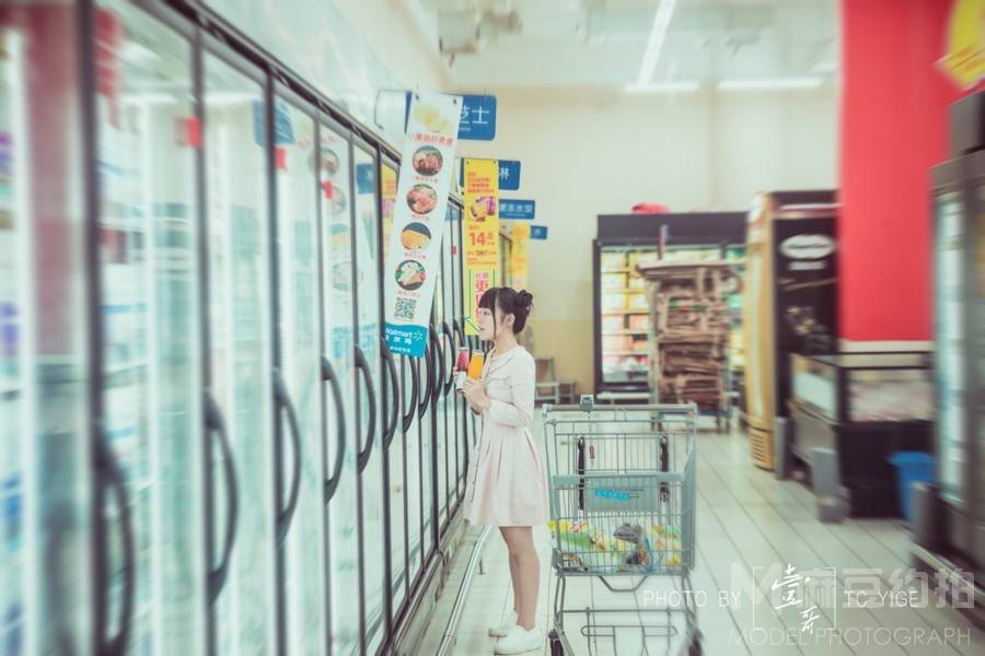 少女模特