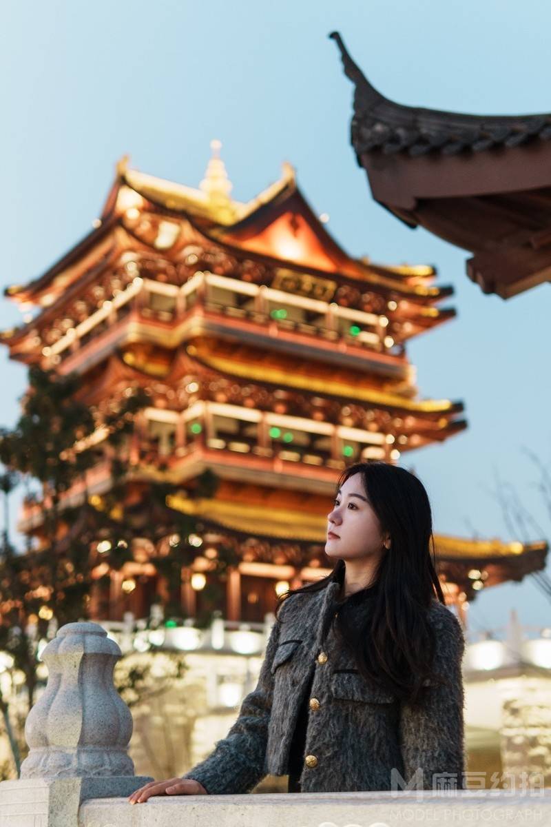 夜景模特
