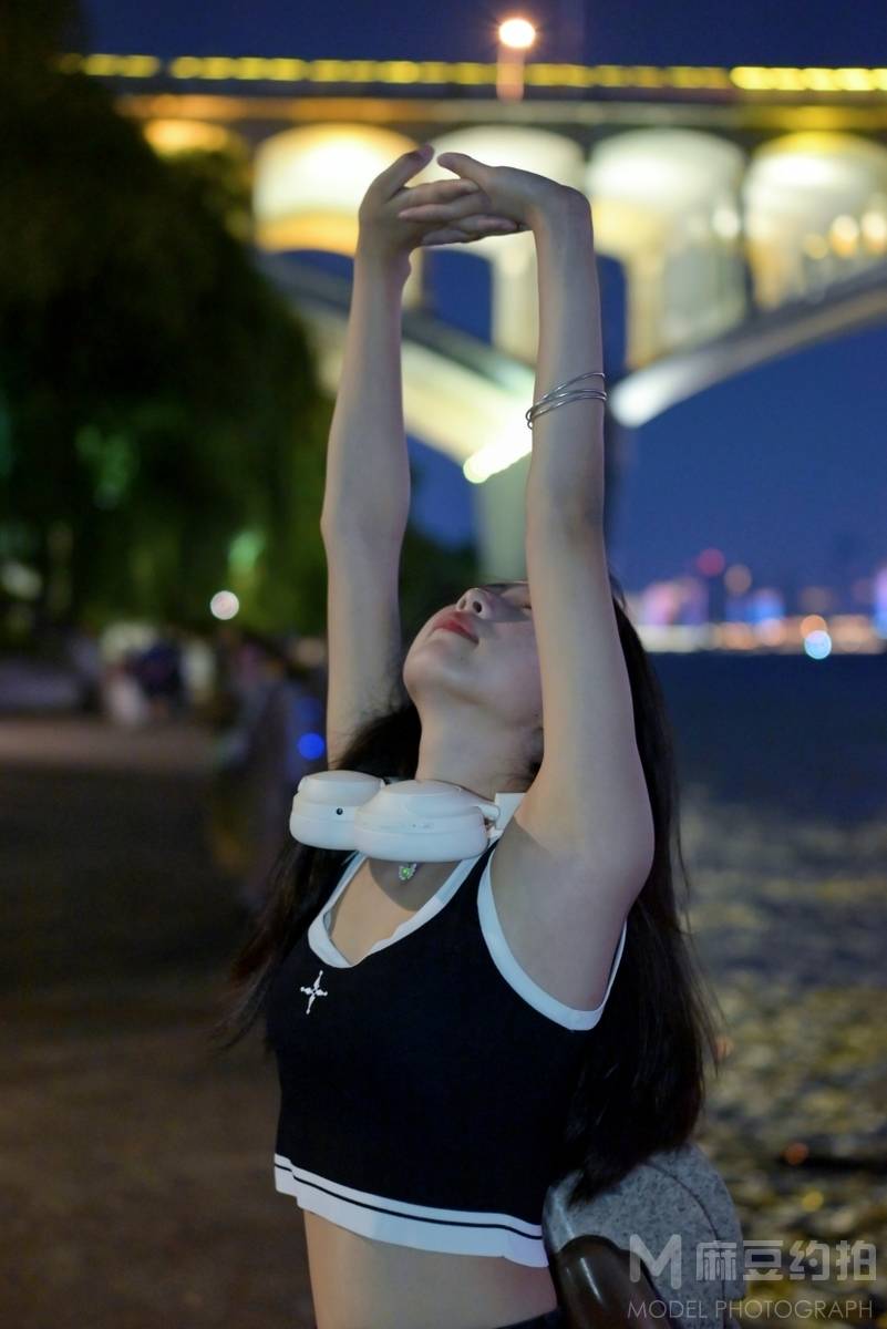 夜景模特