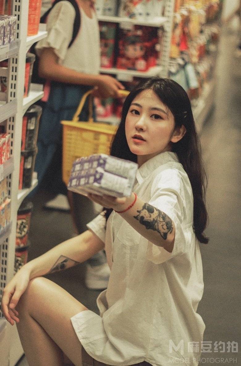 胶片模特