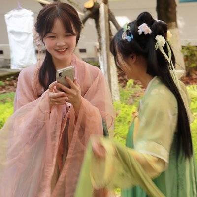 汉服模特