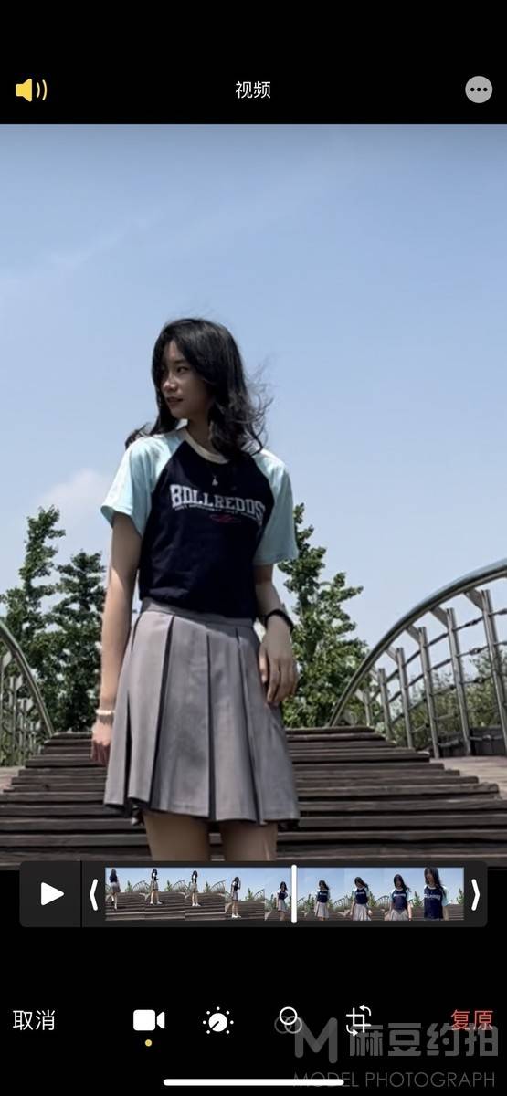 校园模特