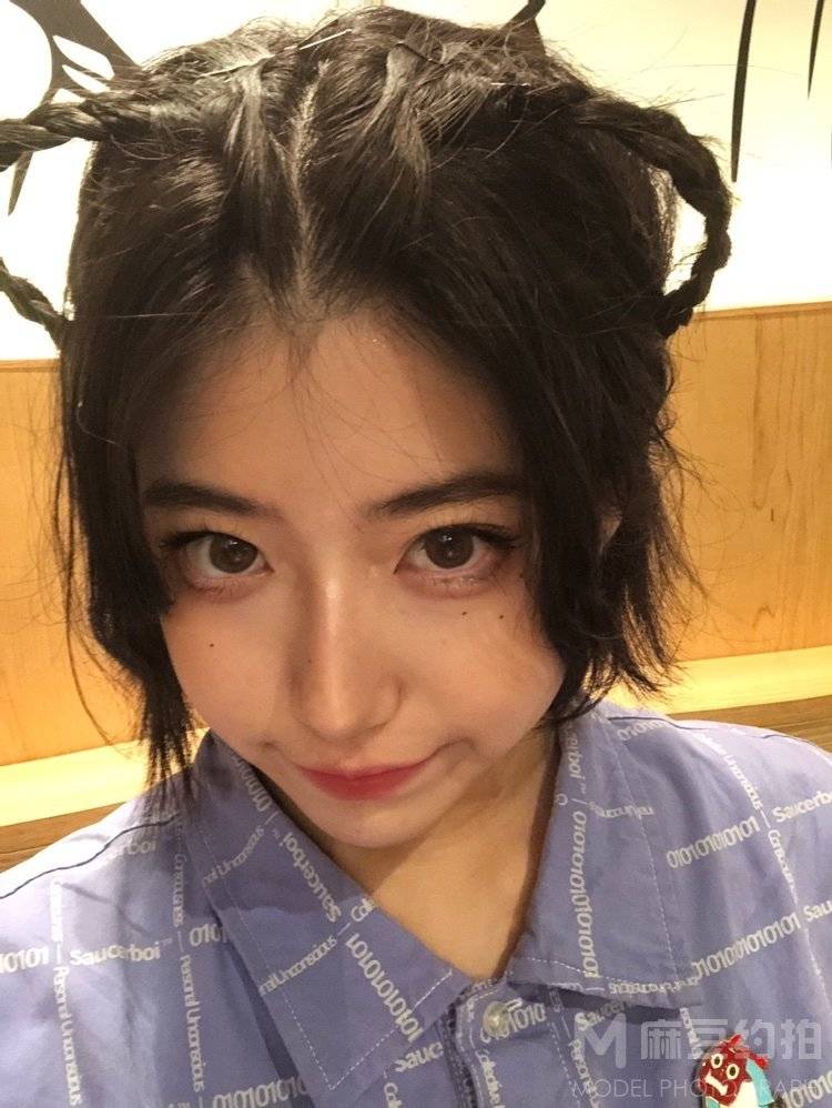 日系模特