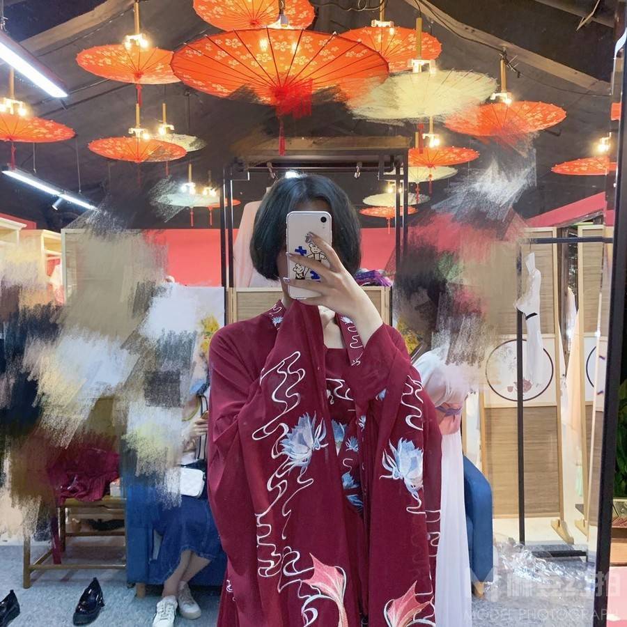 汉服模特