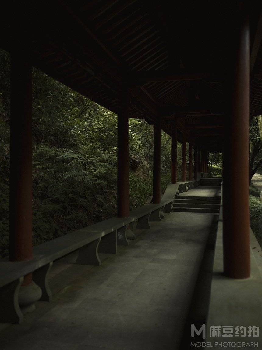 纪实模特