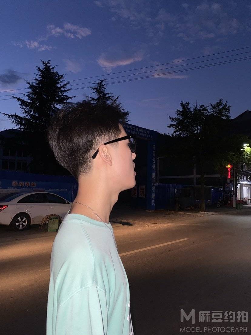 情侣模特