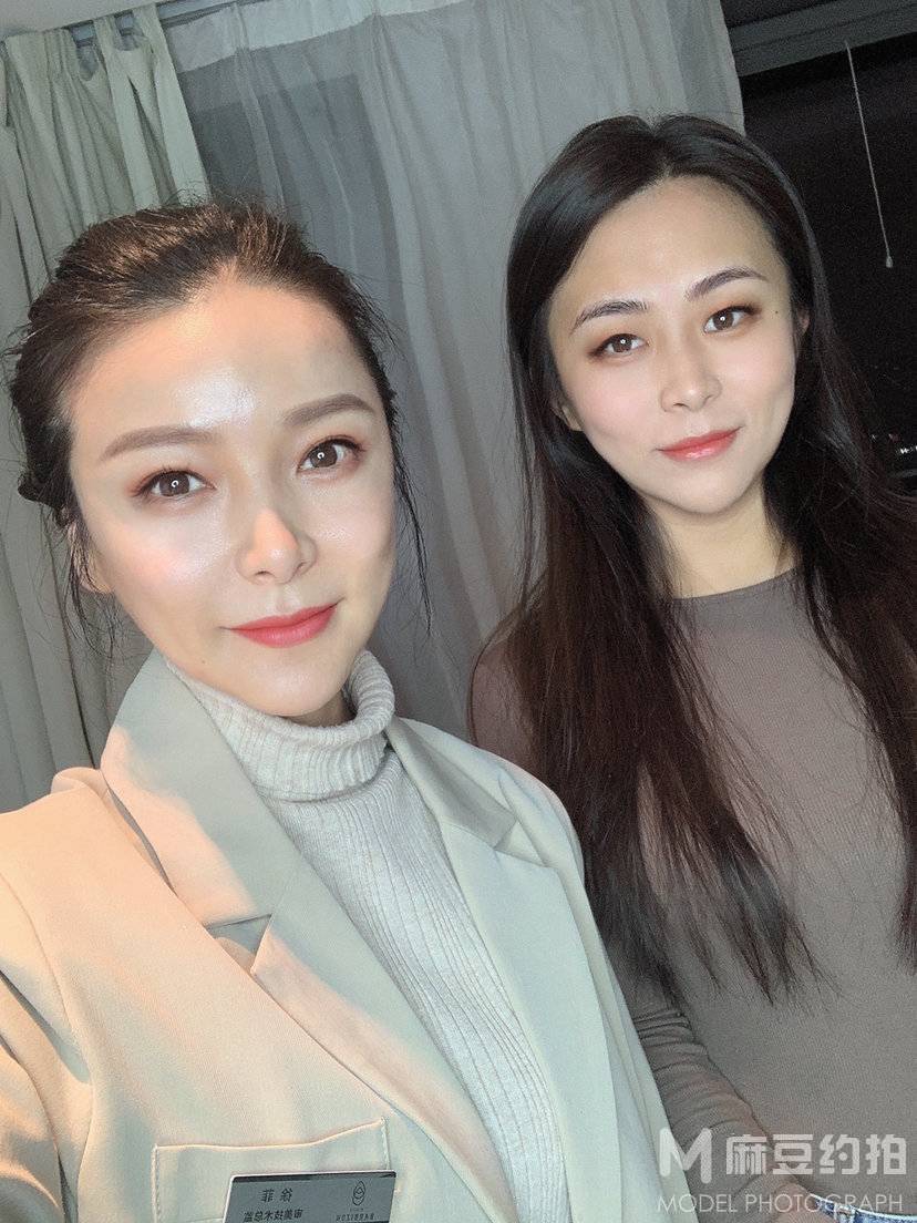 妆容模特