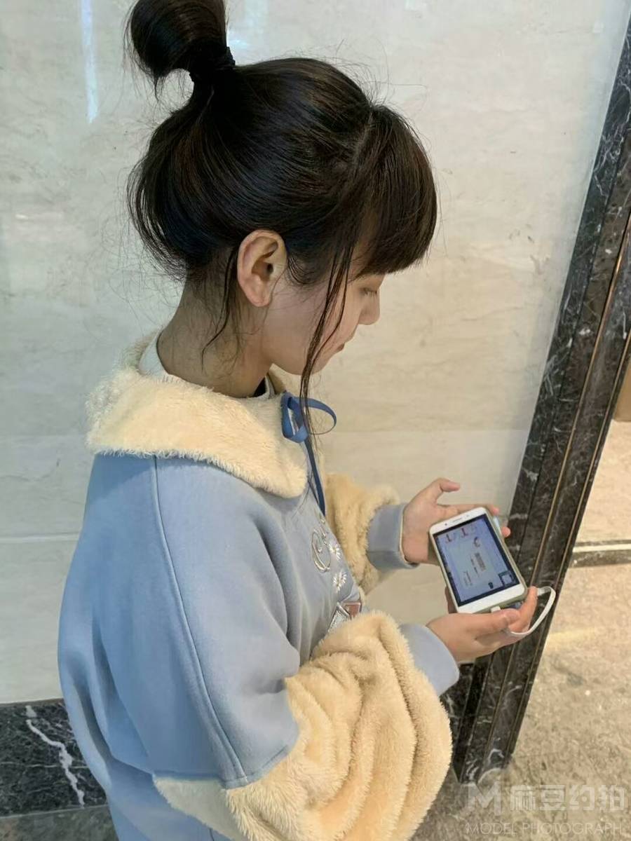妆容模特