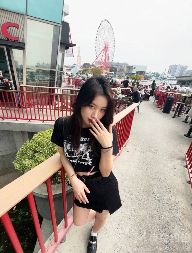 胶片模特