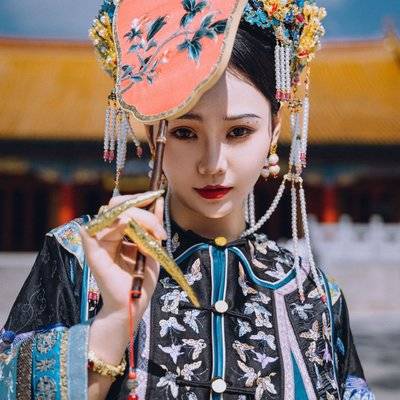 汉服模特