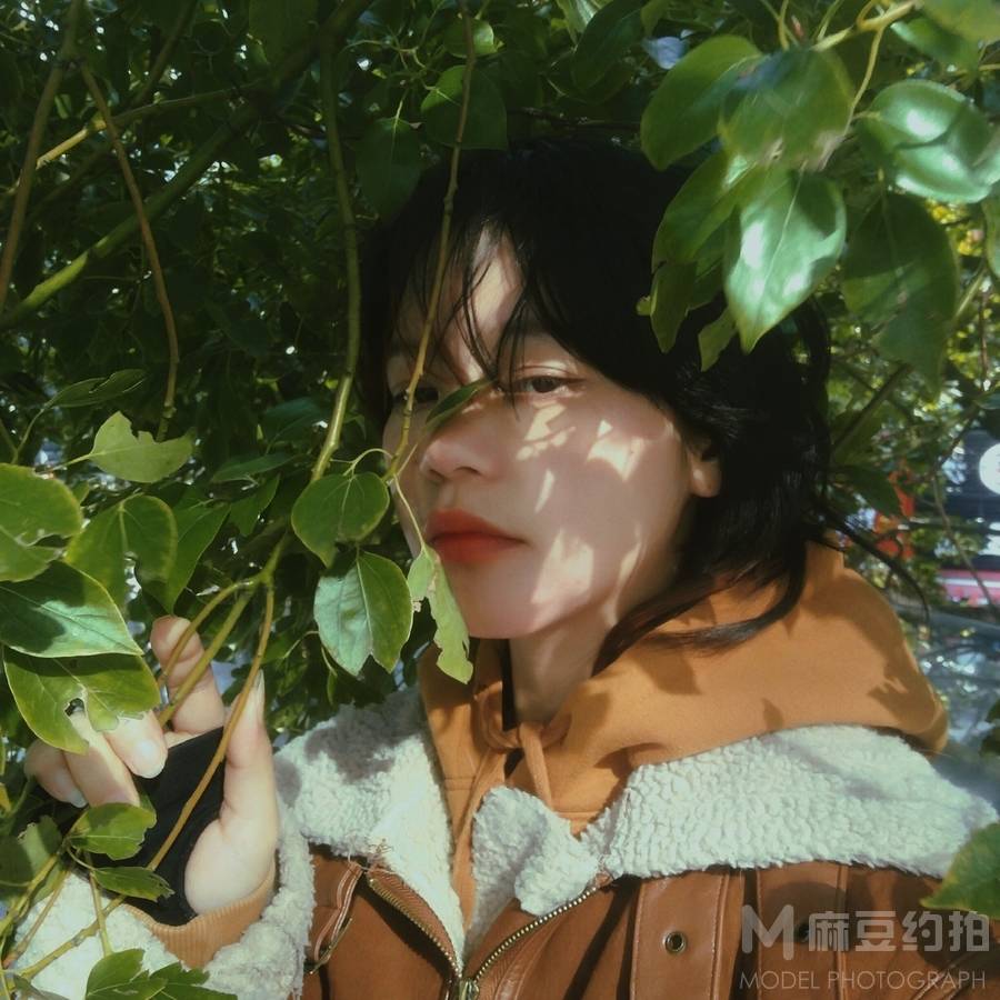 纪实模特