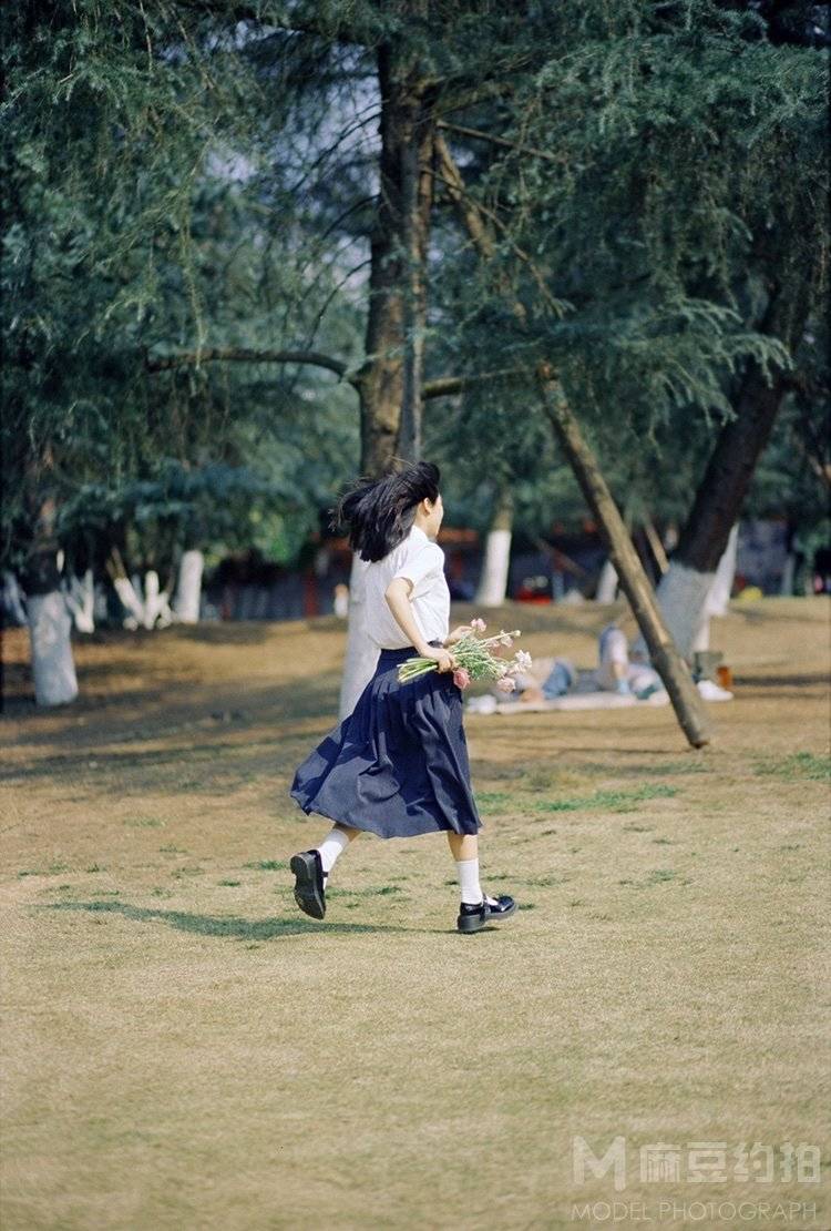 校园模特