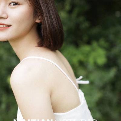 黑白模特