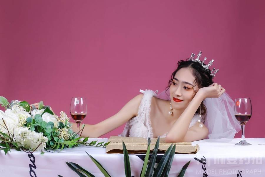 婚礼模特