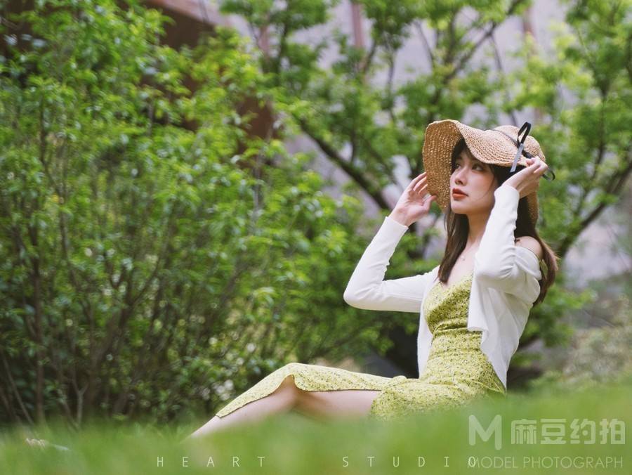 清新模特