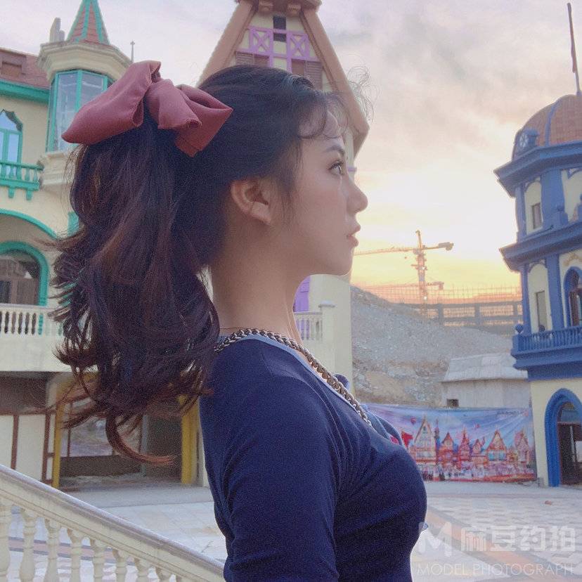 清新模特