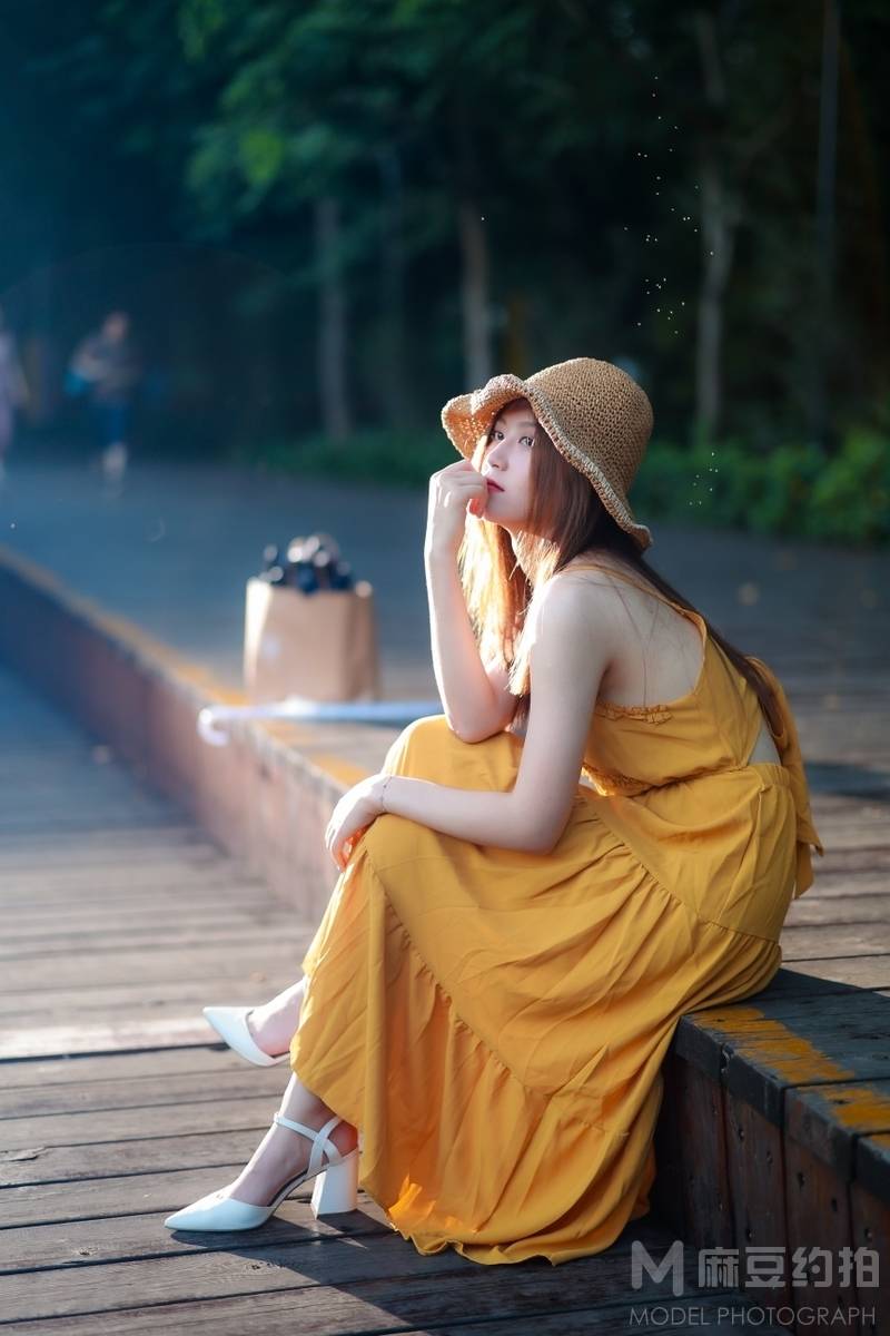 清新模特