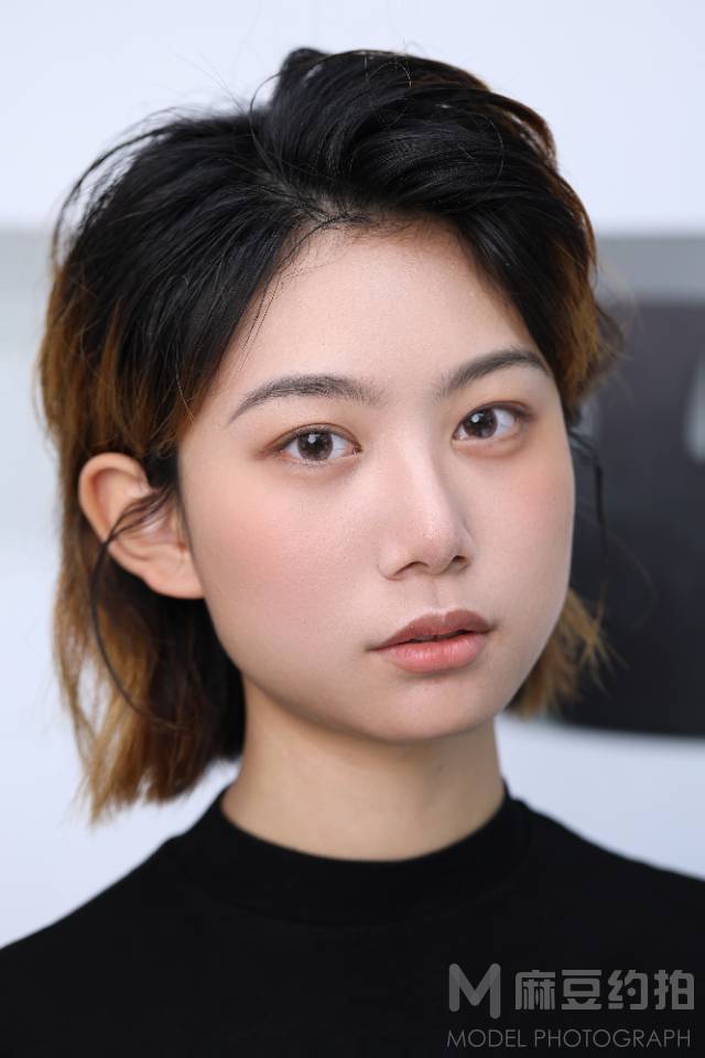 商务模特