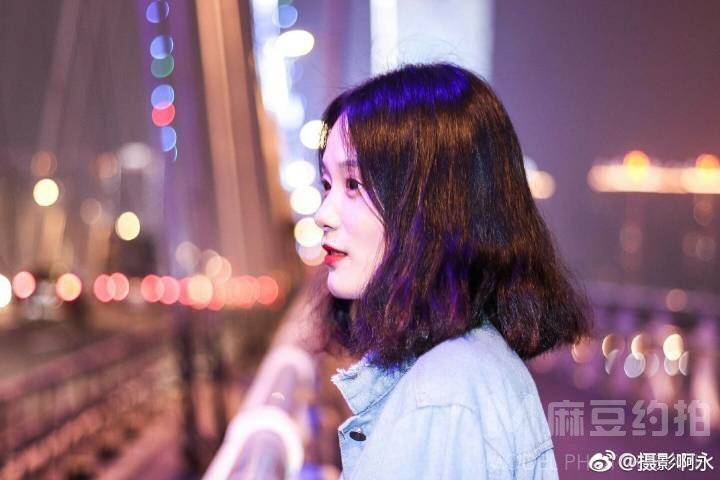 夜景模特