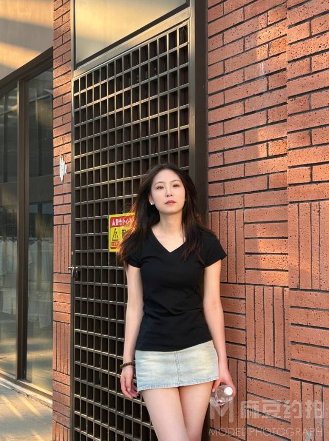 胶片模特