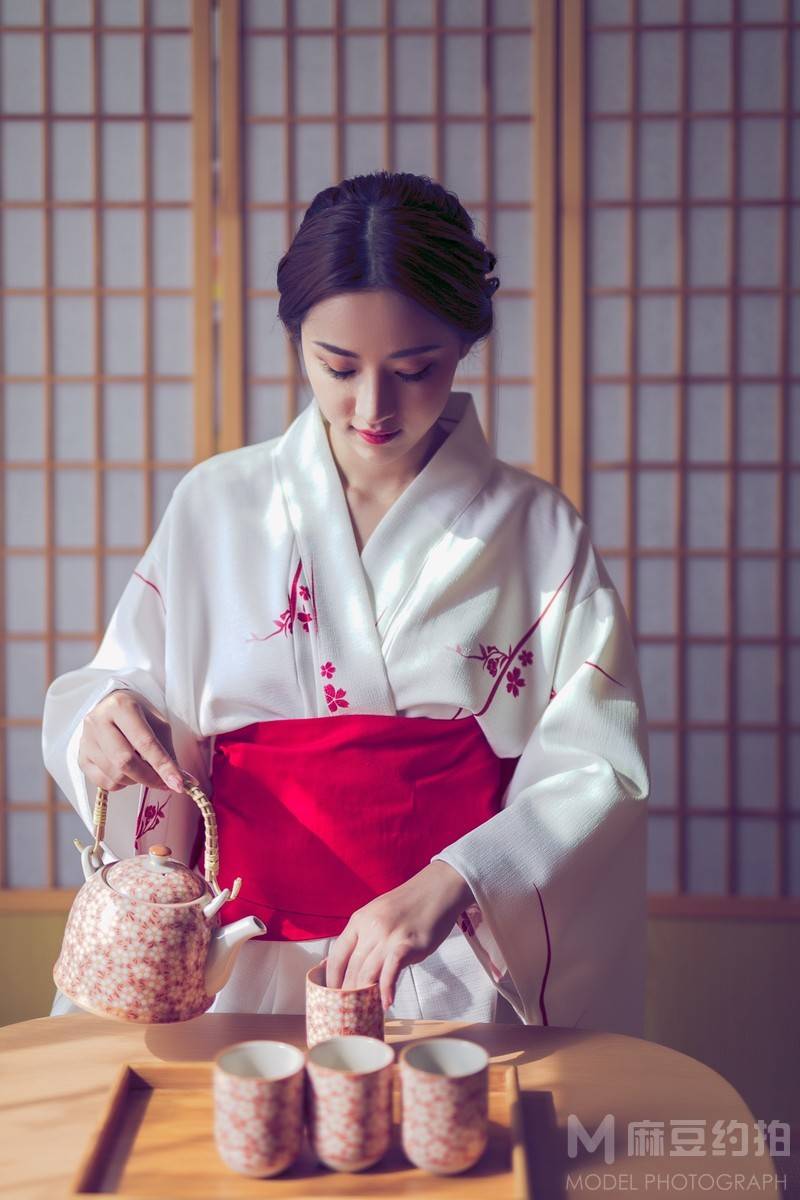 和服模特