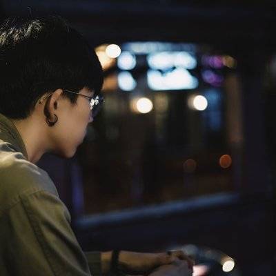 情绪模特