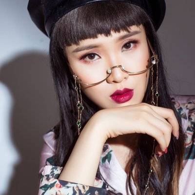 暗黑模特